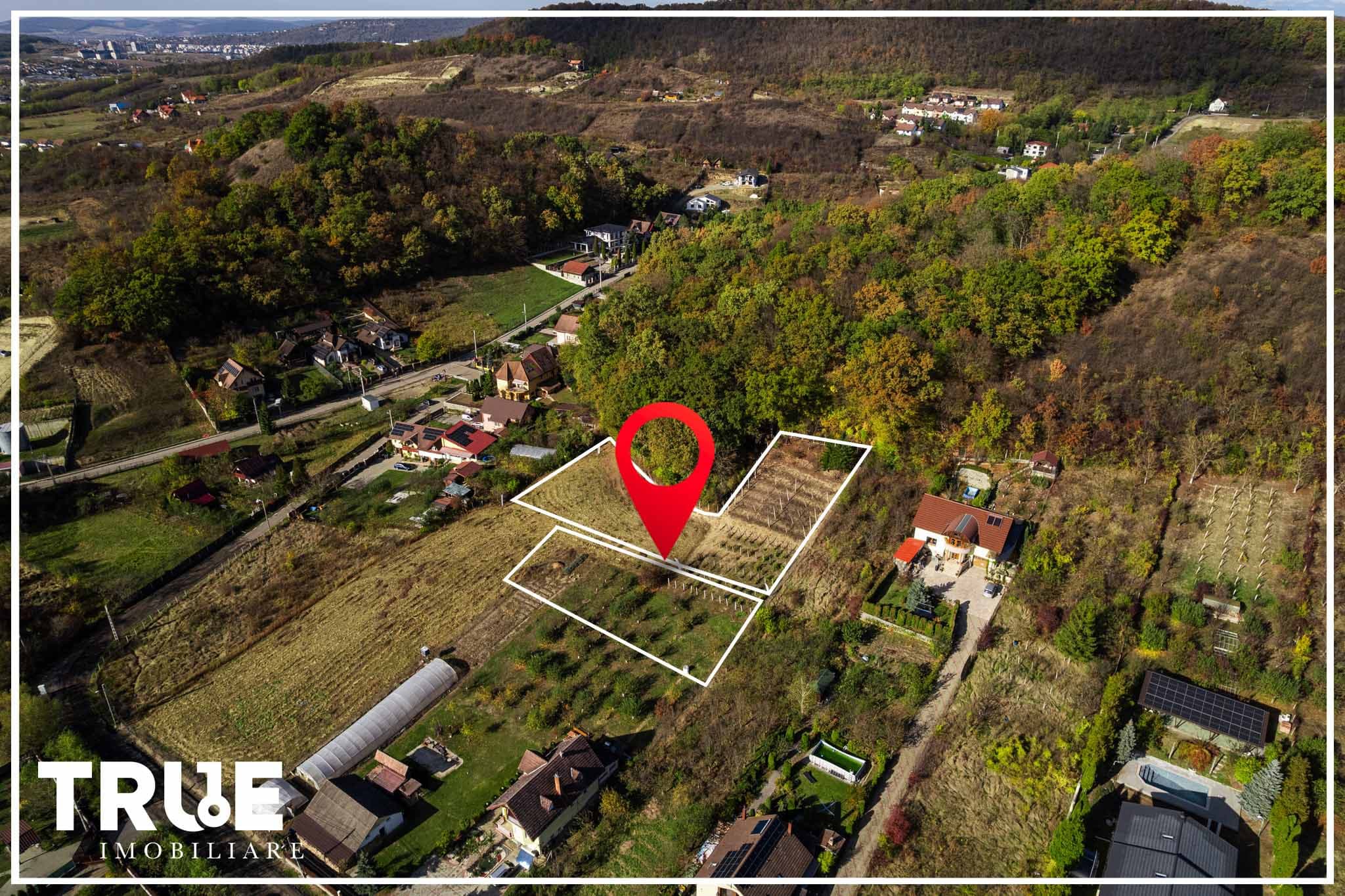 Terenuri intravilane de vânzare în Corunca, zona Valea Iubirii 1.446m²