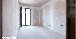 Ap. 3 cam, 75.2m² + 14.2m², ultracentral, Arossa Center!