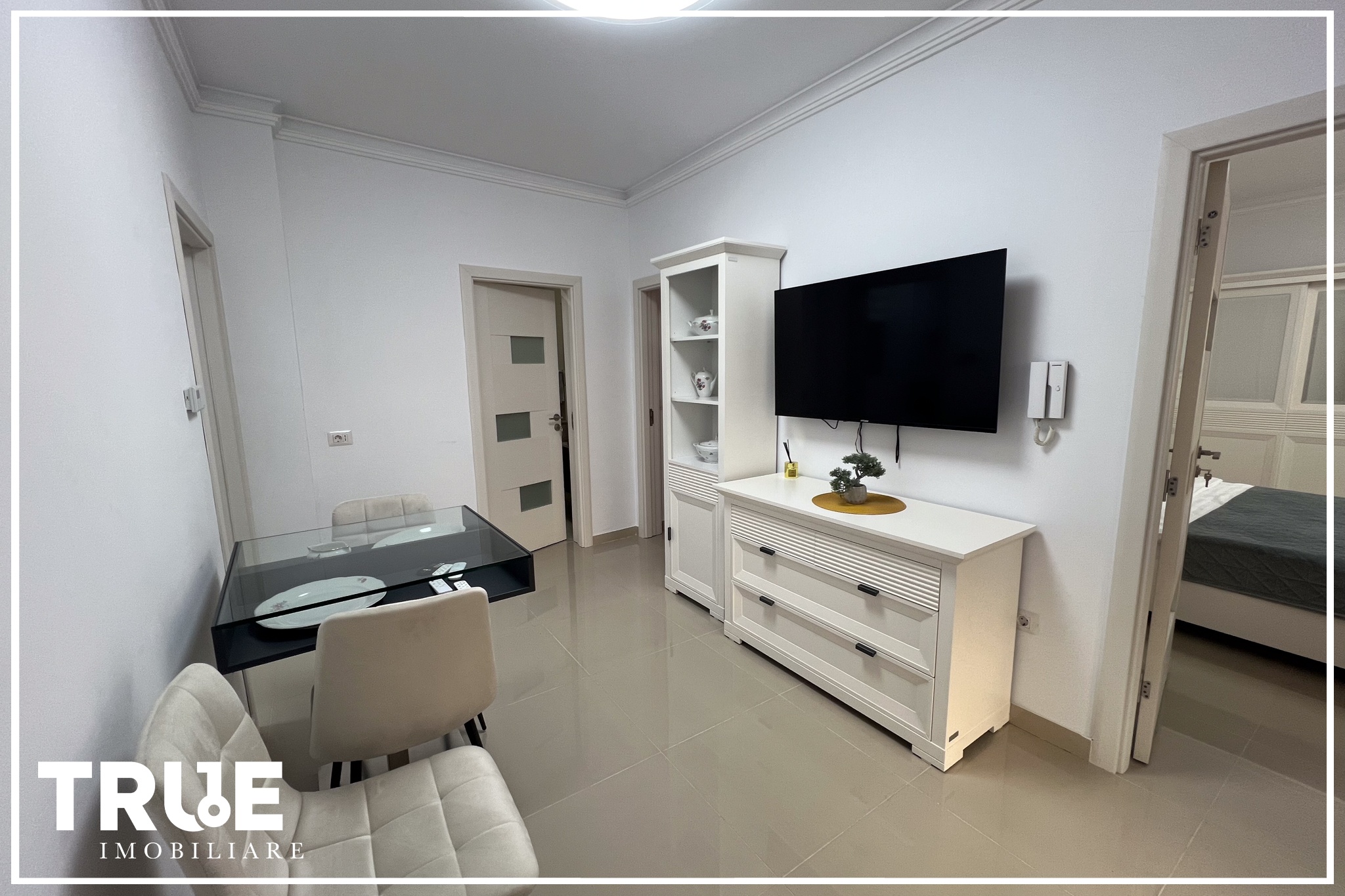 Ap. 3 camere de închiriat, 70 m², central | Târgu Mureș