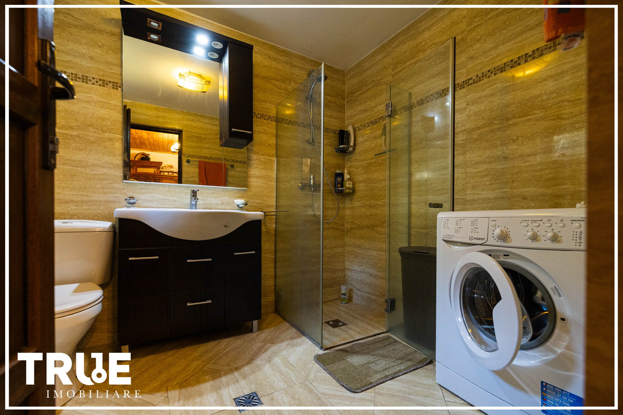 Cabană 210 m² + teren 1400 m² | Sălard, Mureș