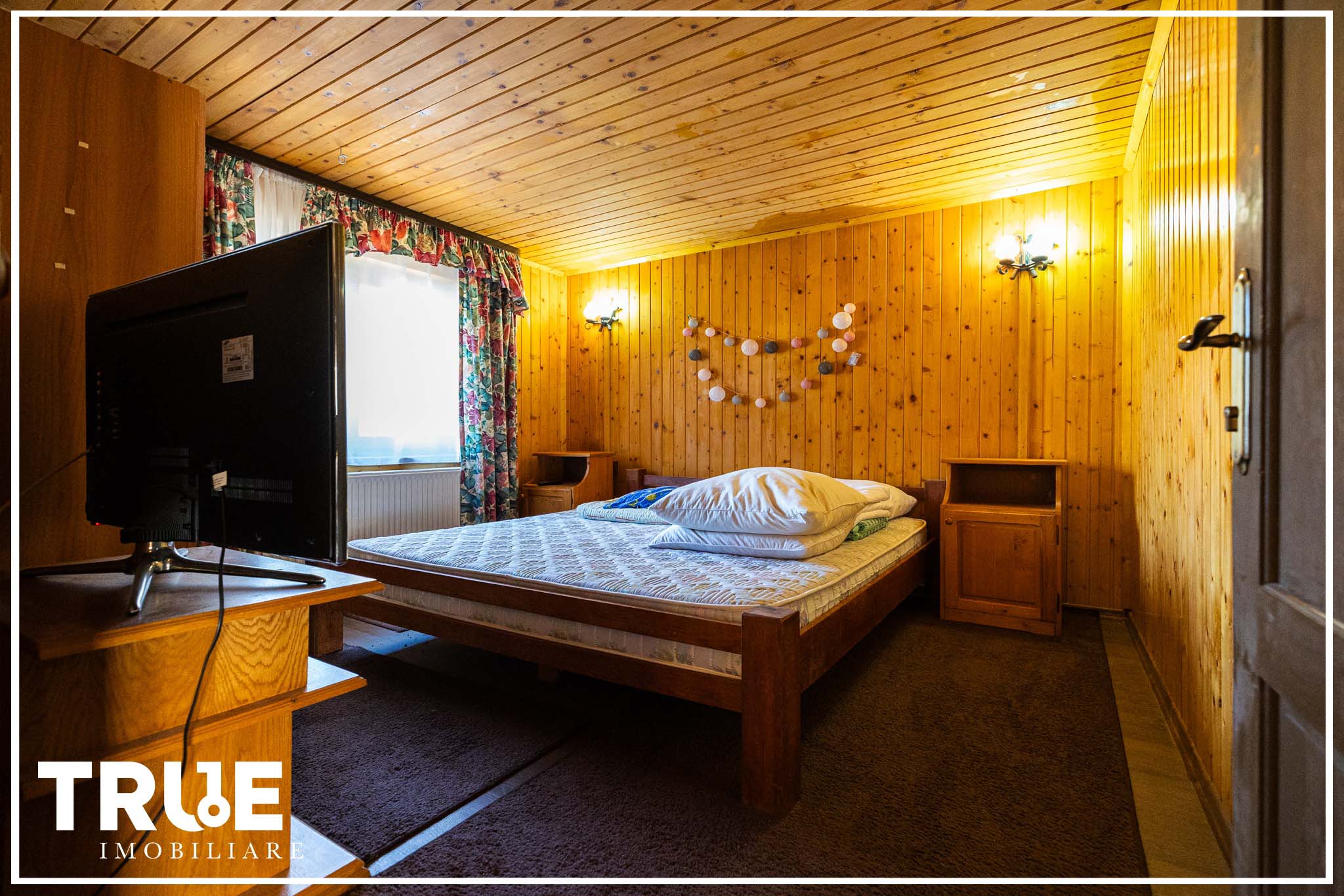 Cabană 210 m² + teren 1400 m² | Sălard, Mureș