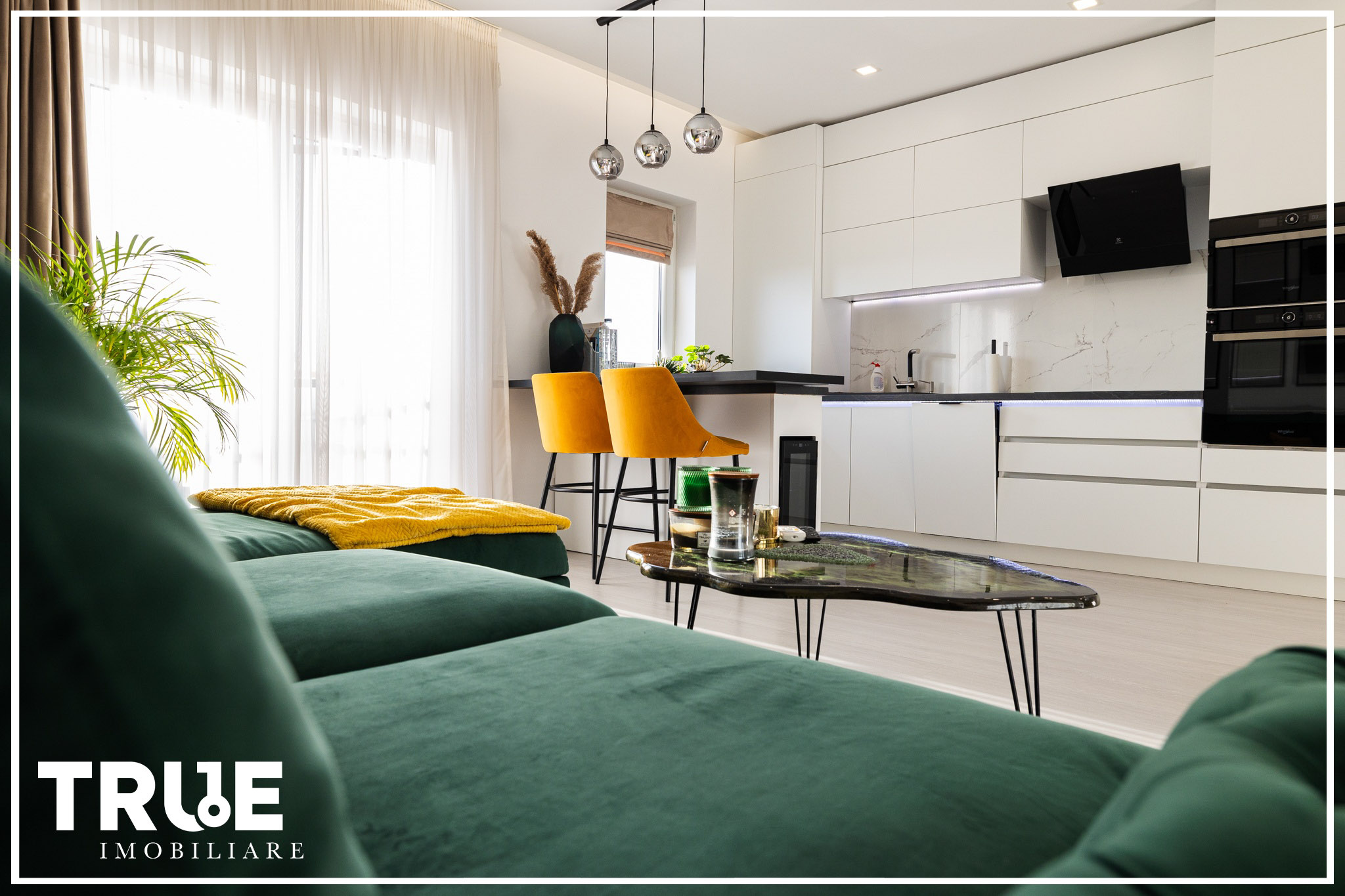 Ap. deosebit cu 2 camere 60m² + terasă 22m², Unirii