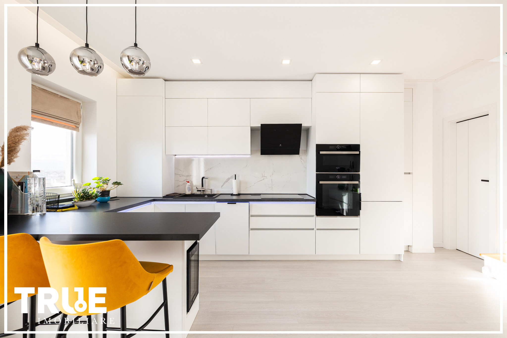 Ap. deosebit cu 2 camere 60m² + terasă 22m², Unirii