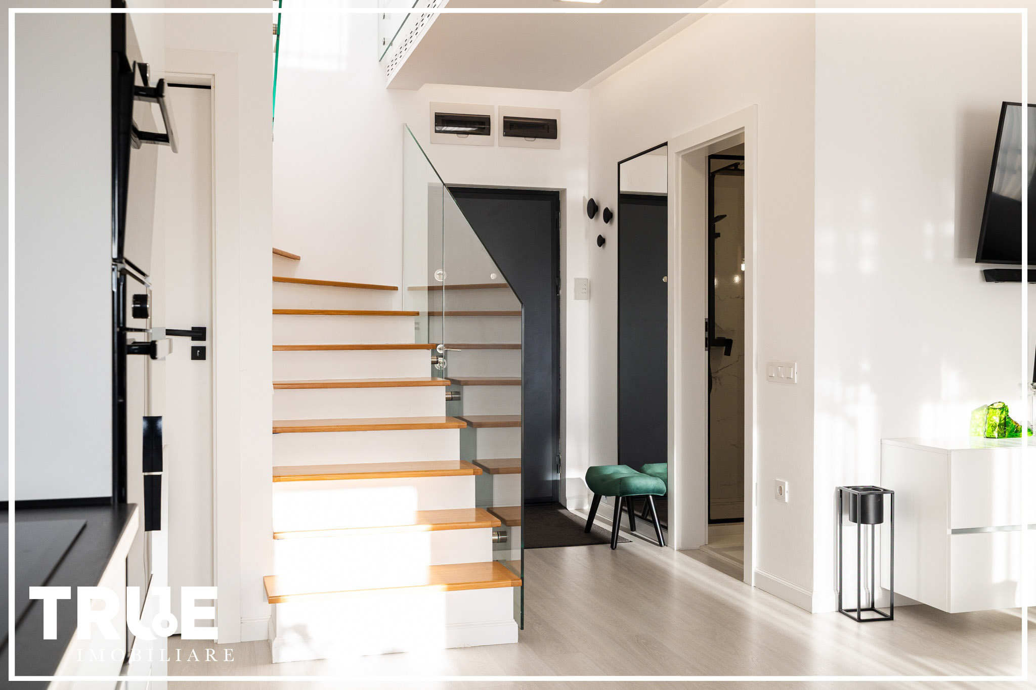 Ap. deosebit cu 2 camere 60m² + terasă 22m², Unirii