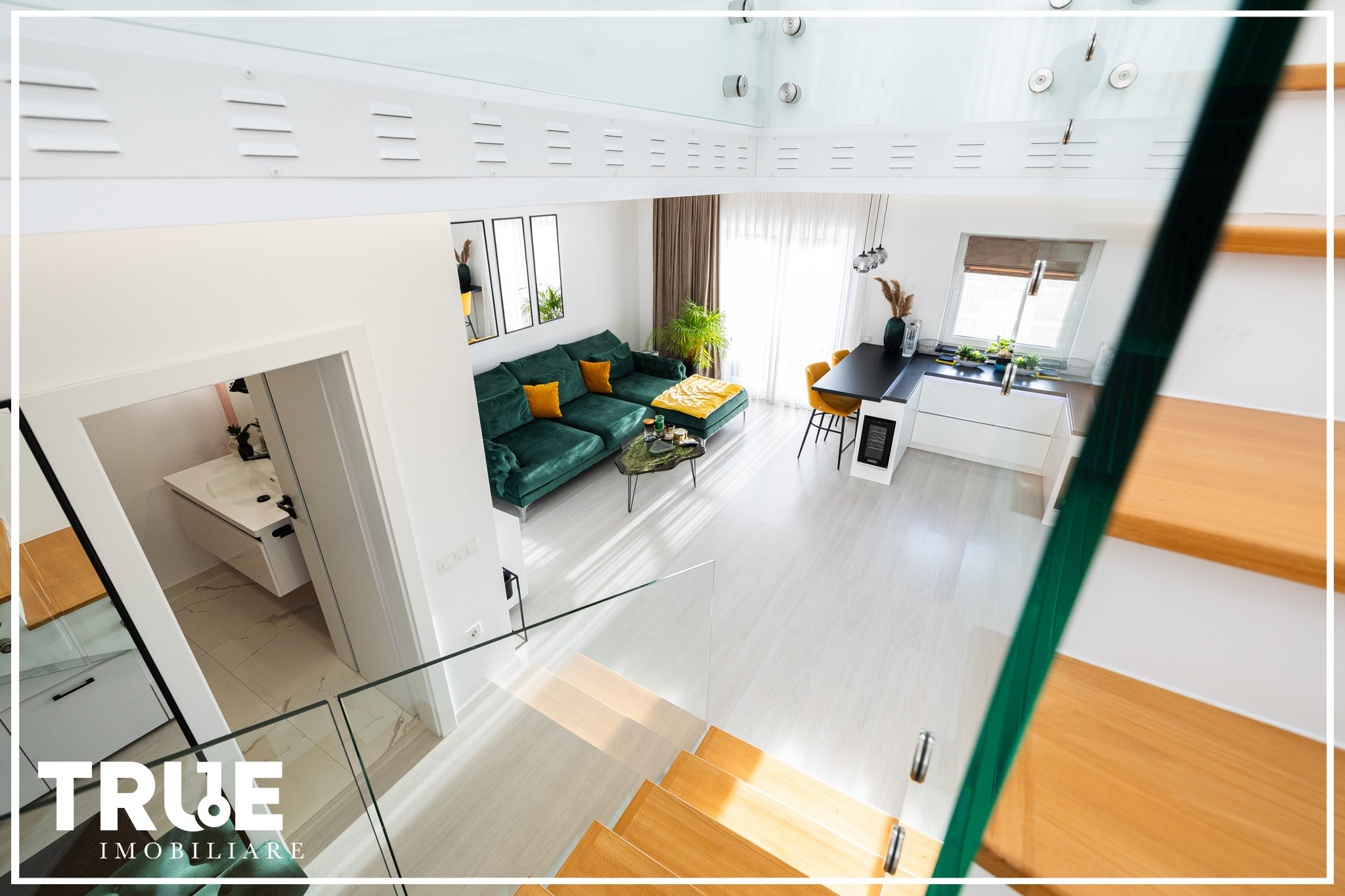 Ap. deosebit cu 2 camere 60m² + terasă 22m², Unirii