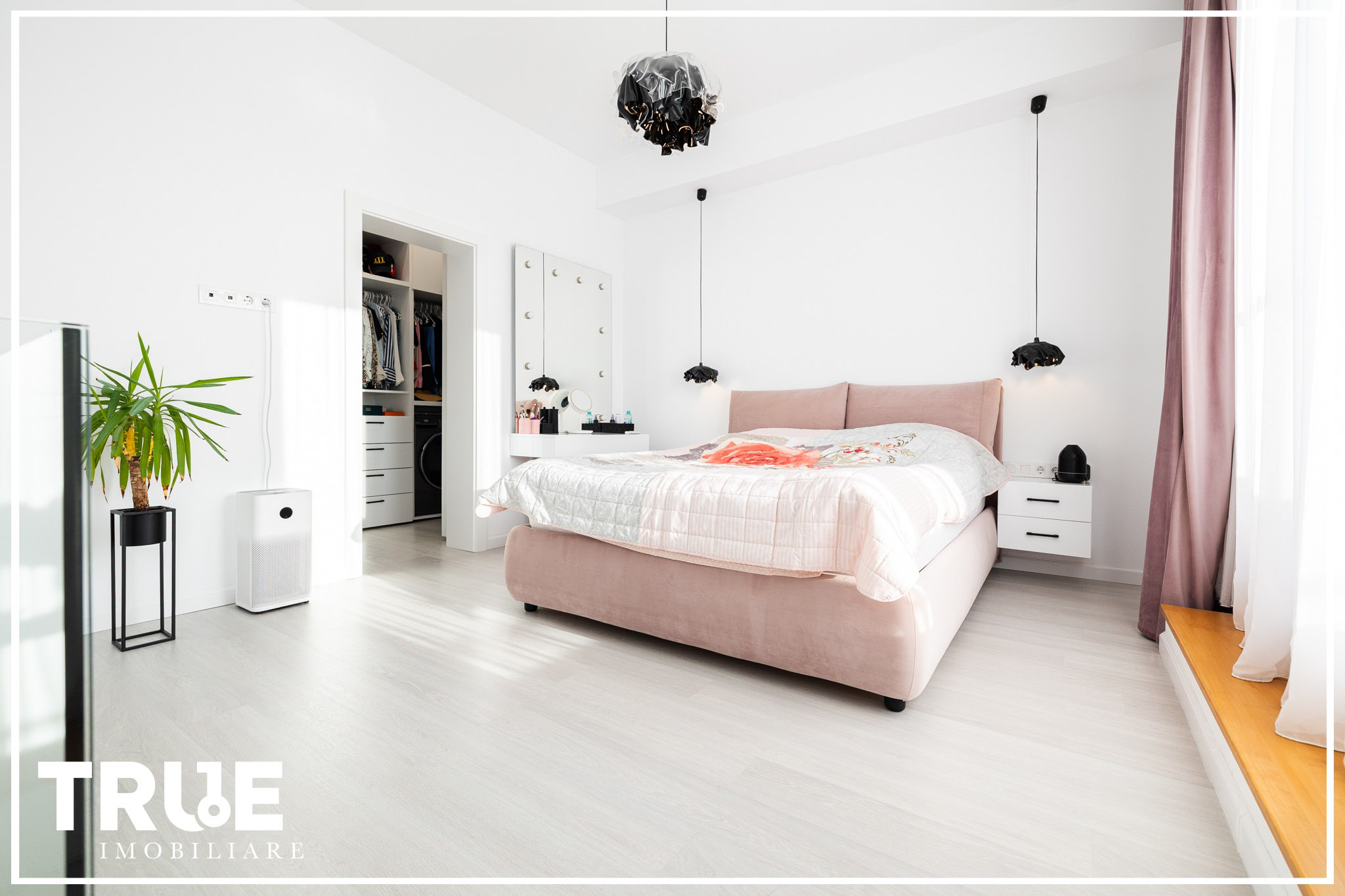 Ap. deosebit cu 2 camere 60m² + terasă 22m², Unirii