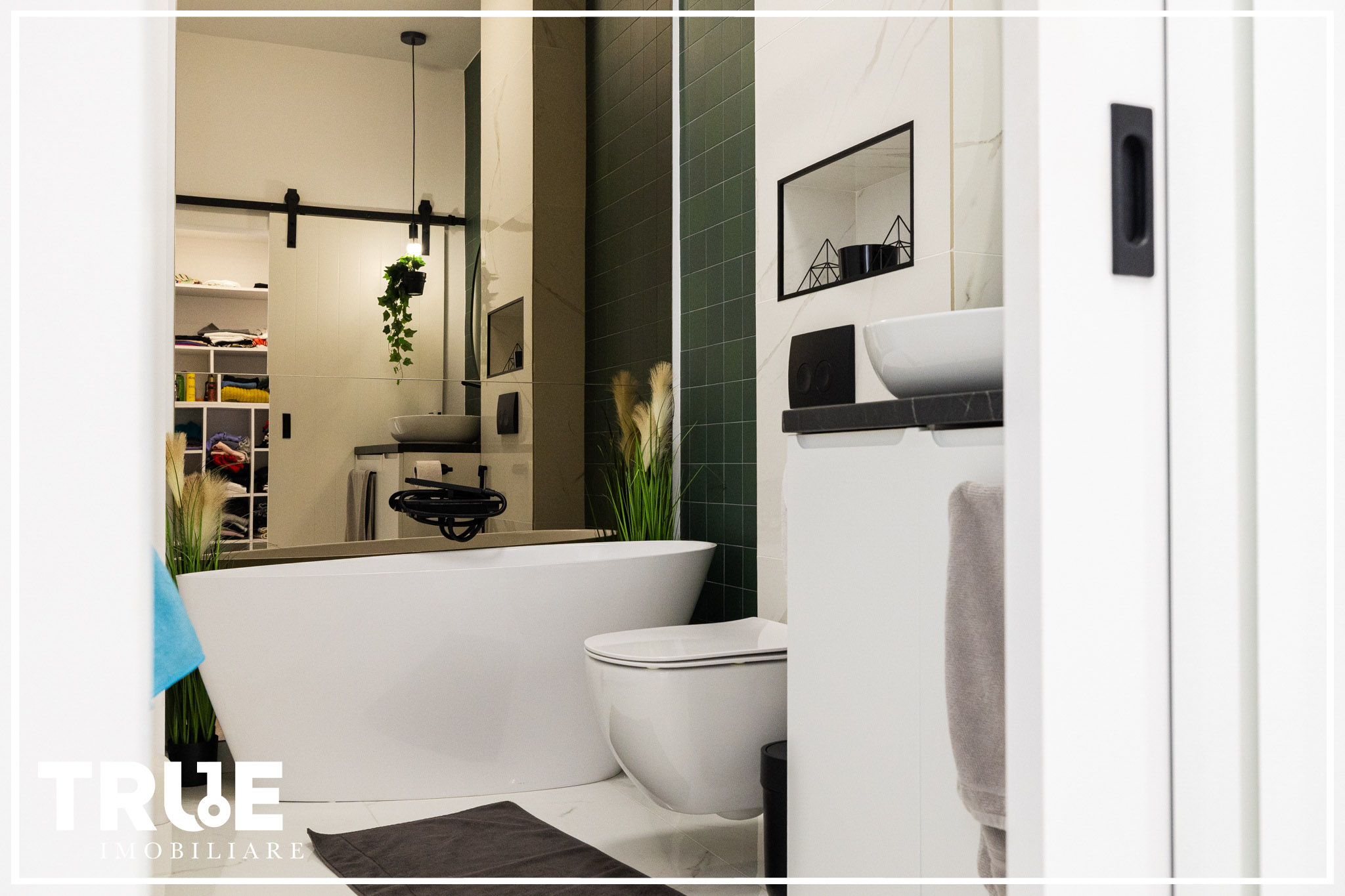 Ap. deosebit cu 2 camere 60m² + terasă 22m², Unirii