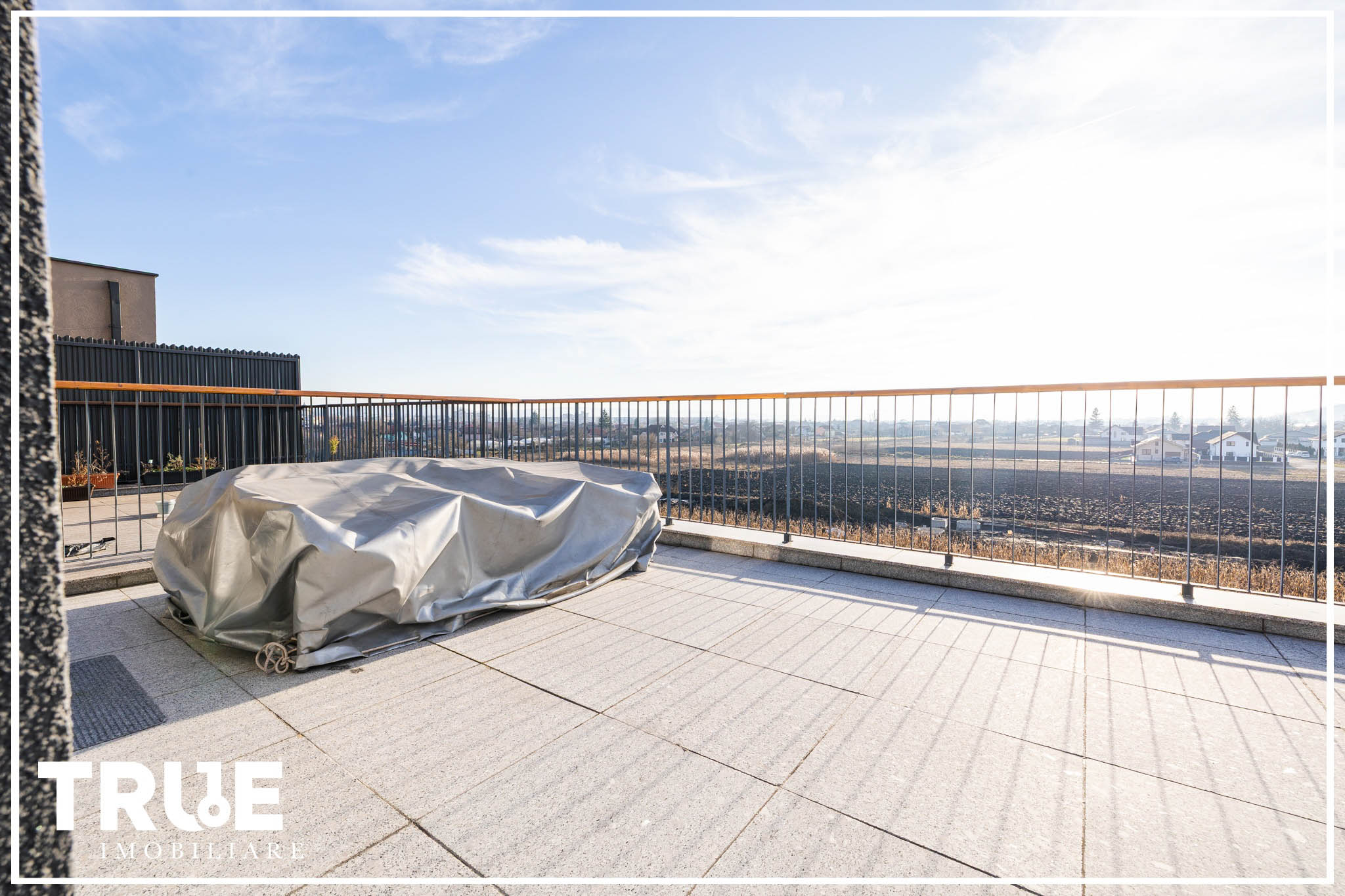 Ap. deosebit cu 2 camere 60m² + terasă 22m², Unirii