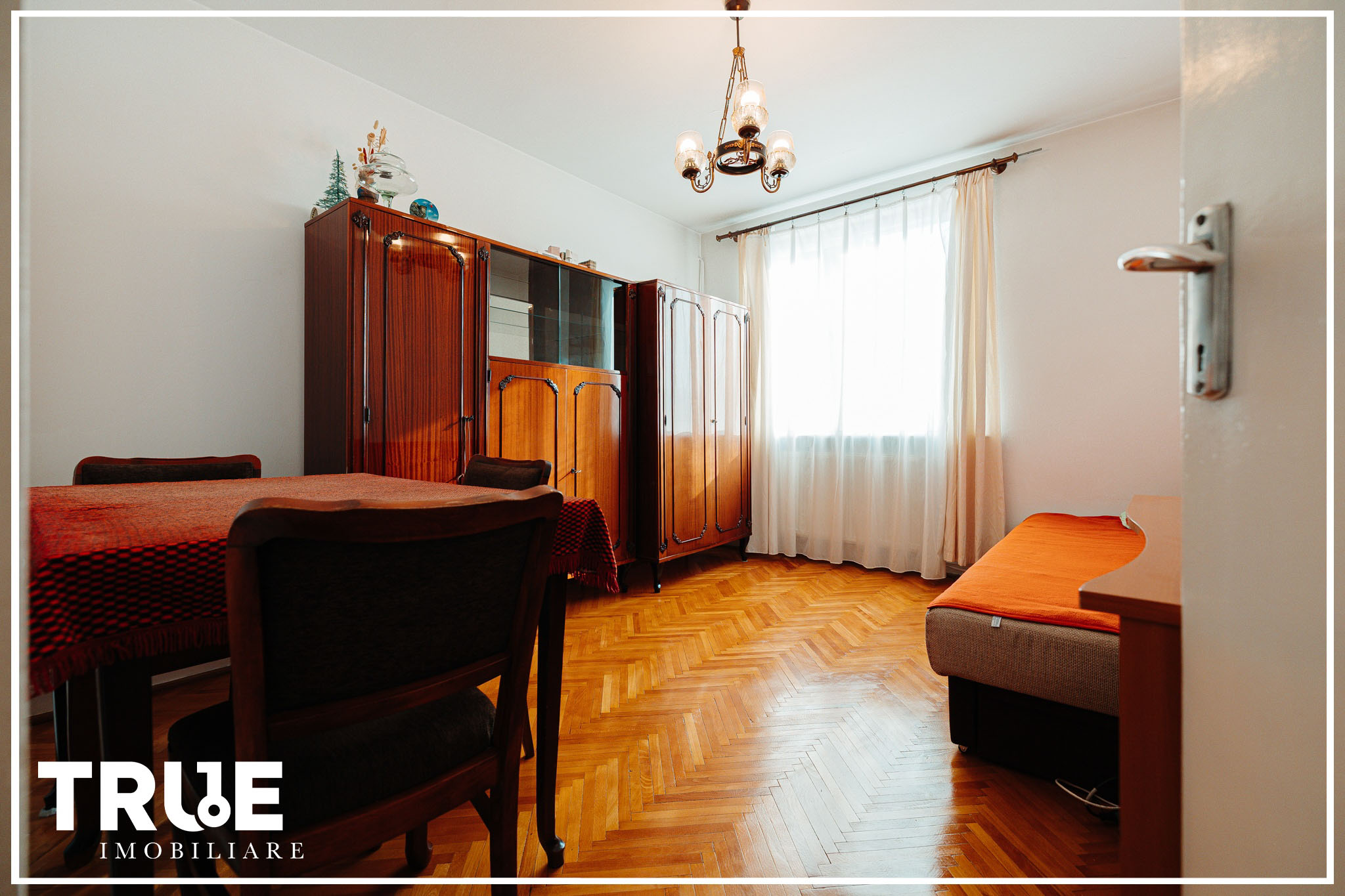 Ap. 2 camere de vânzare – Mureșeni, Târgu Mureș