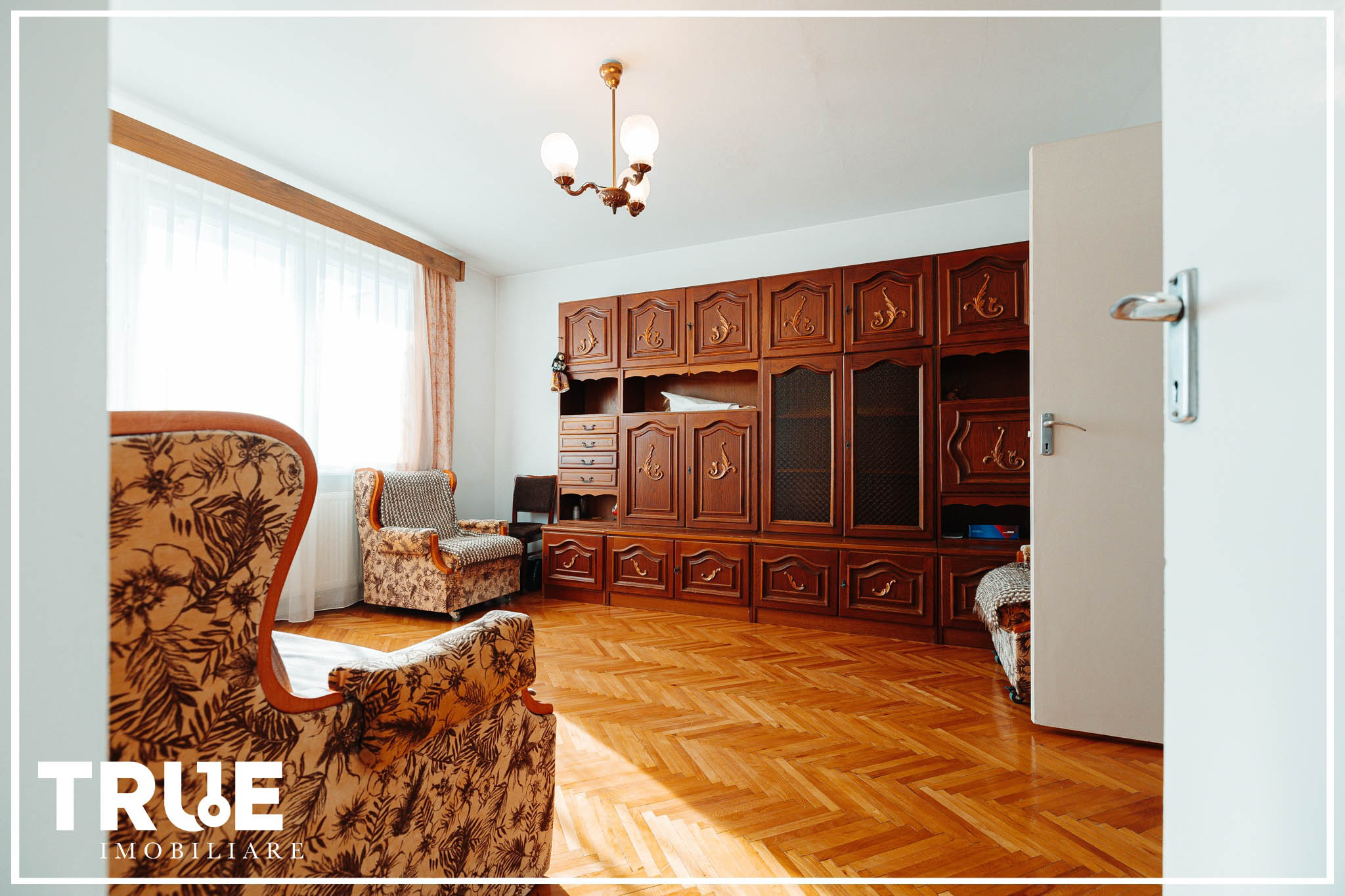 Ap. 2 camere de vânzare – Mureșeni, Târgu Mureș