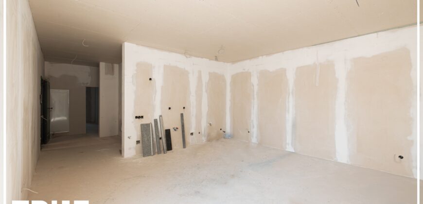 Ap. 3 cam, 75.2m² + 14.2m², ultracentral, Arossa Center!