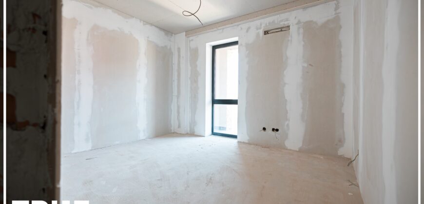 Ap. 3 cam, 75.2m² + 14.2m², ultracentral, Arossa Center!