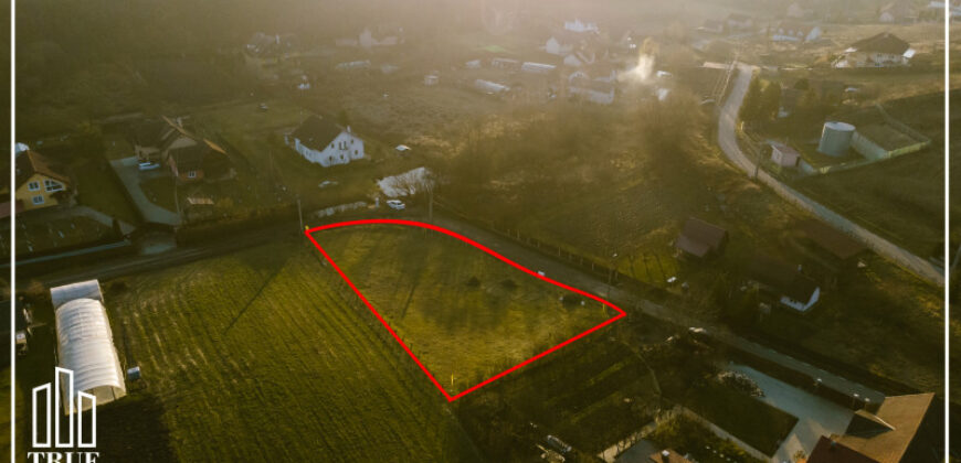 Teren intravilan de vanzare, 1800m2, Corunca!